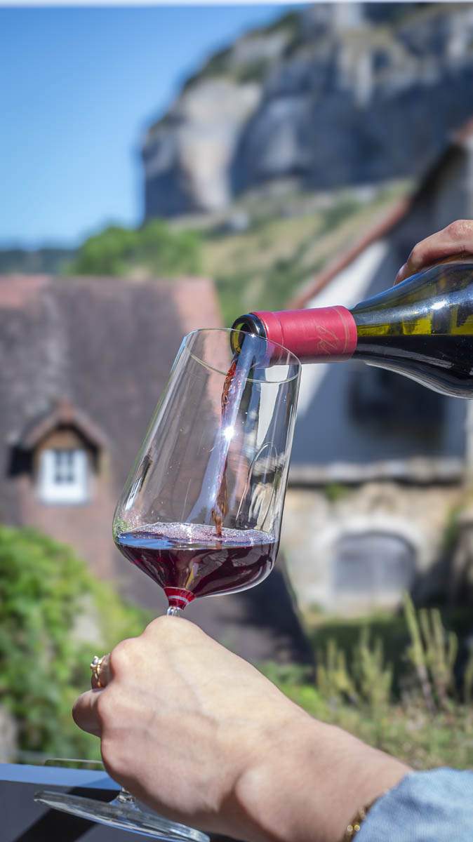 Vin blanc Baume-les-Messieurs